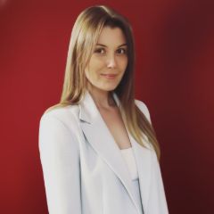 Сутормина Елена